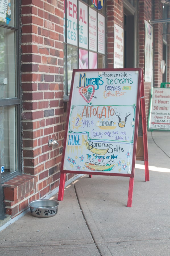 Looking for a great way to cool off? Look no further than Murray's Homemade Ice Creams! With homemade waffle cones, cookies, and the BEST flavors, you'll be happy to have a cold and tasty cone in your hand this summer. 