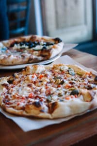 The Pizza Cart in Cedar City, Utah - delicious wood fired pizza! | Utah eats | Utah food | Female Foodie