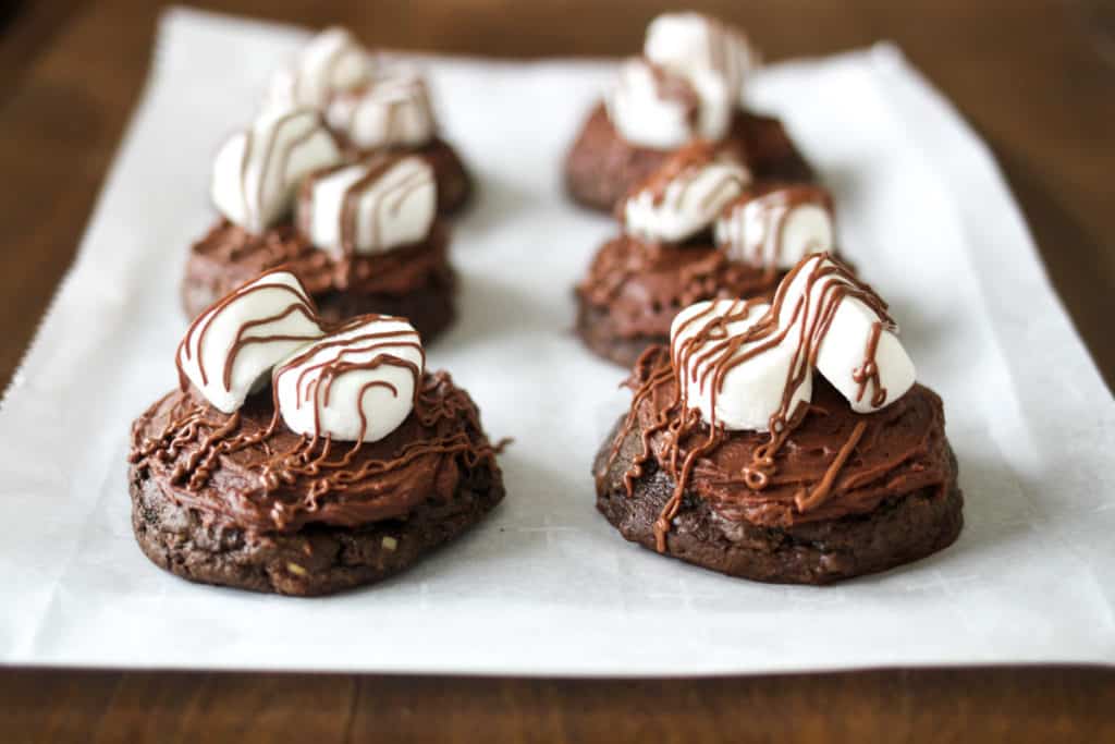 These Rubysnap rocky road cookies are the perfect way to say I love you!