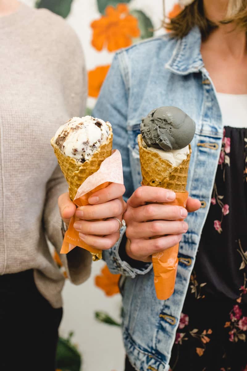 Vegan or not, any foodie will find it hard not to obsess over the best vegan restaurants in Seattle. From pizza to ice cream, this city has it all.
