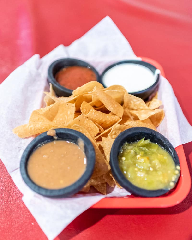 Chips with 4 different type of salsa by Si Señor Restaurant 