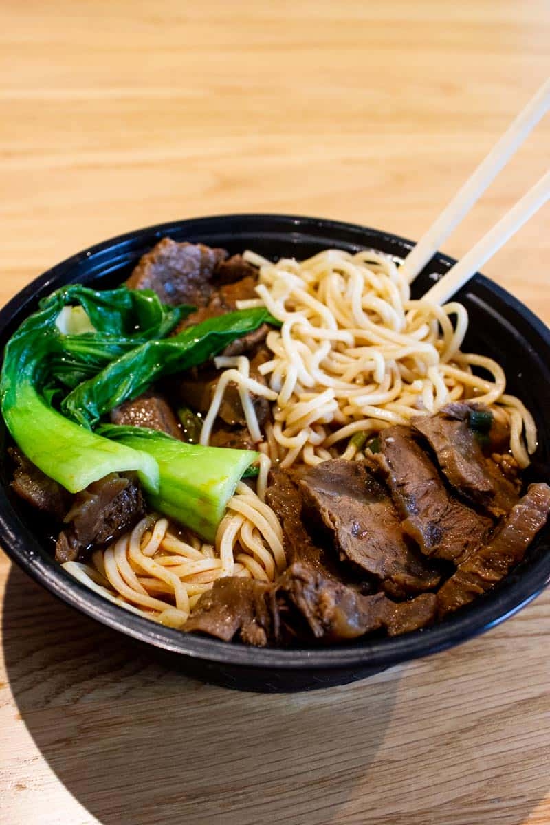 Hand-Pull Noodle with Beef in Hot & Spicy Soup by Super Taste